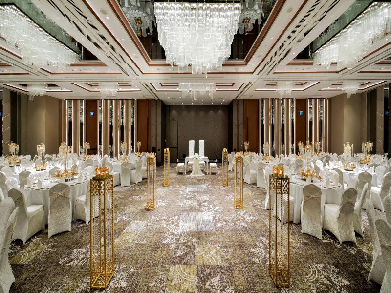 DoubleTree by Hilton Istanbul - Piyalepasa image