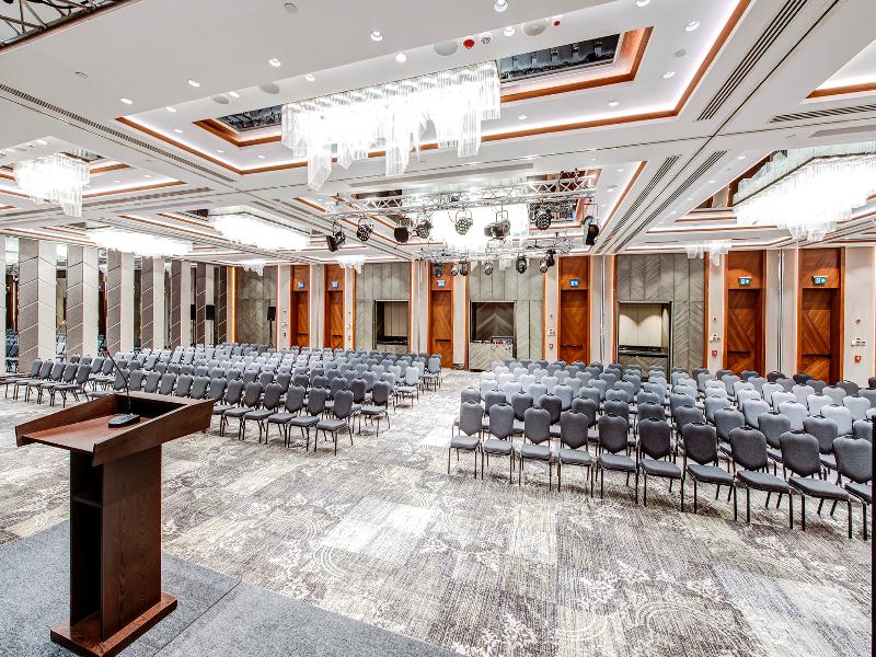 DoubleTree by Hilton Istanbul - Piyalepasa image