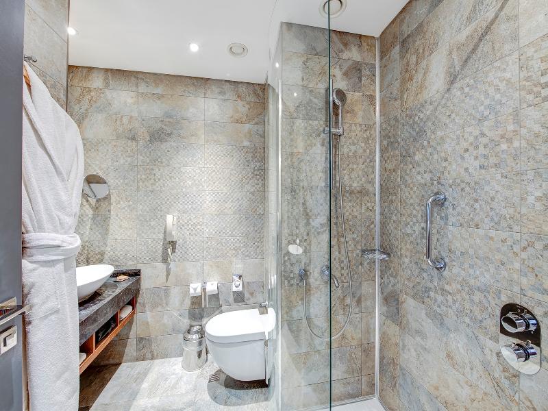 DoubleTree by Hilton Istanbul - Piyalepasa image