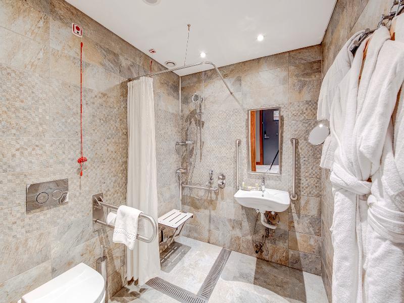 DoubleTree by Hilton Istanbul - Piyalepasa image