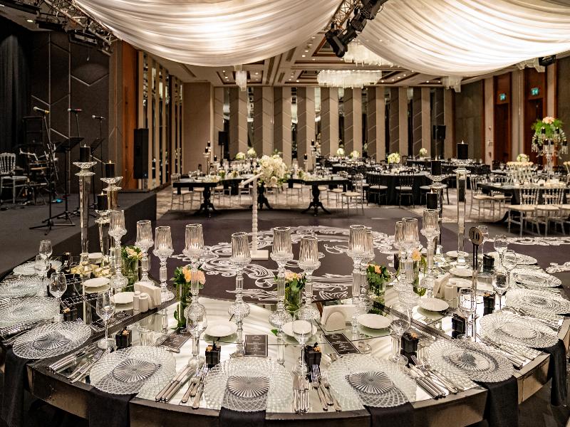 DoubleTree by Hilton Istanbul - Piyalepasa image