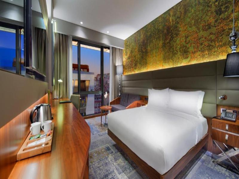 DoubleTree by Hilton Istanbul - Piyalepasa image