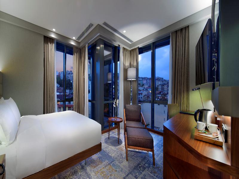 DoubleTree by Hilton Istanbul - Piyalepasa image