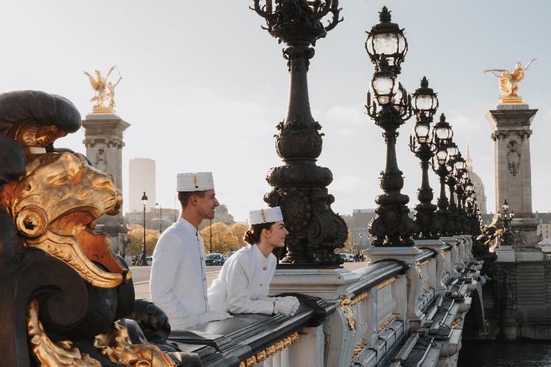 The Peninsula Paris image