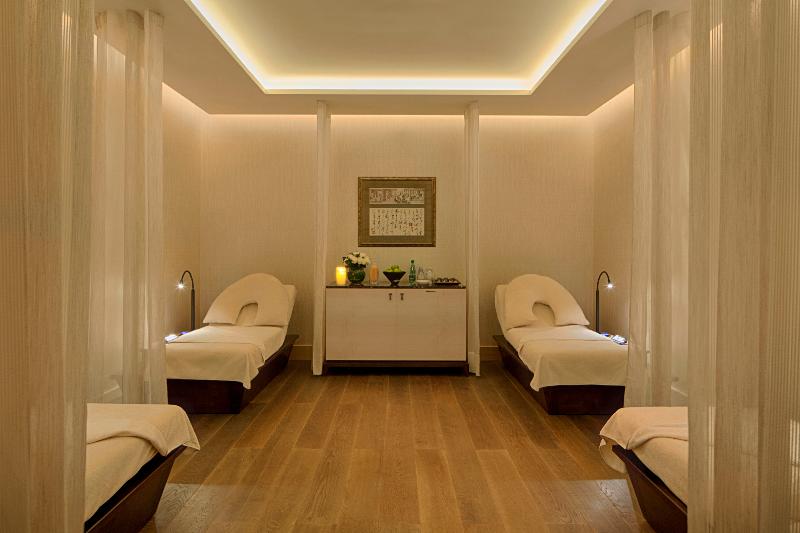 The Peninsula Paris image