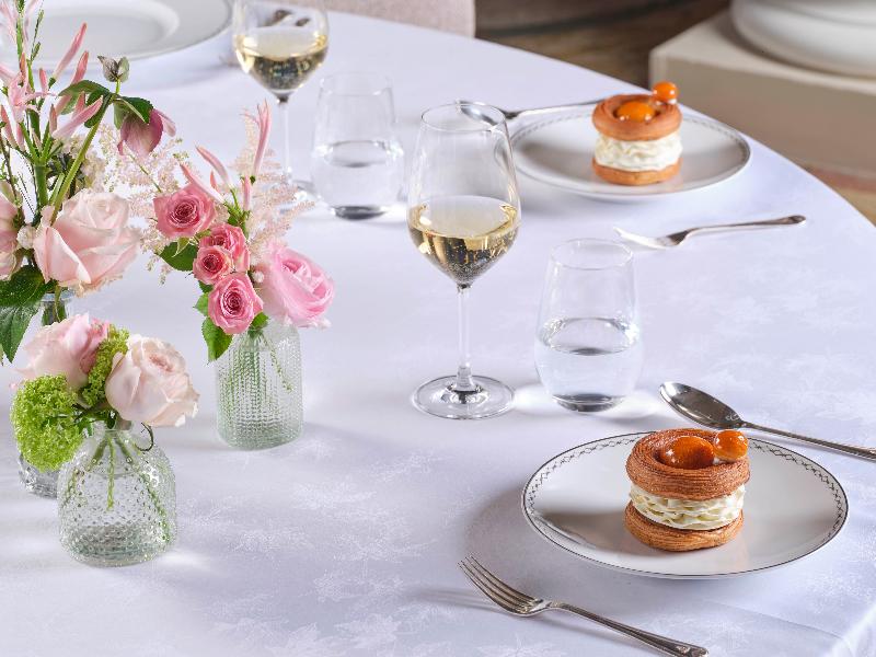 The Peninsula Paris image