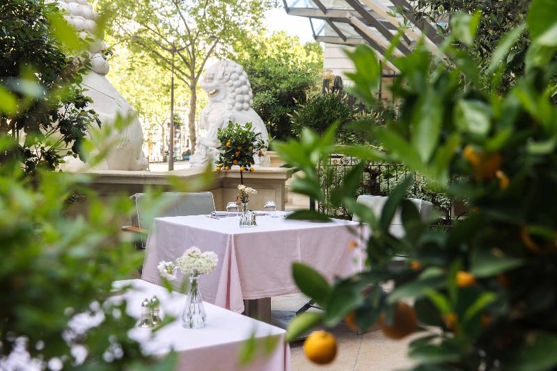 The Peninsula Paris image
