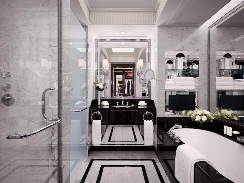 The Peninsula Paris image