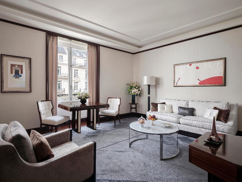 The Peninsula Paris image
