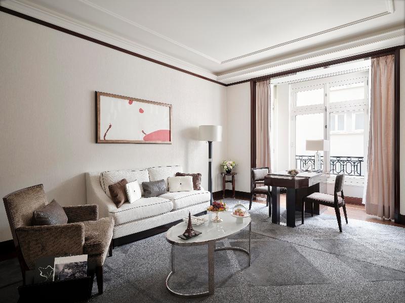 The Peninsula Paris image