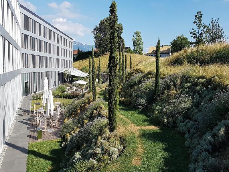 Modern Times Hotel Vevey image