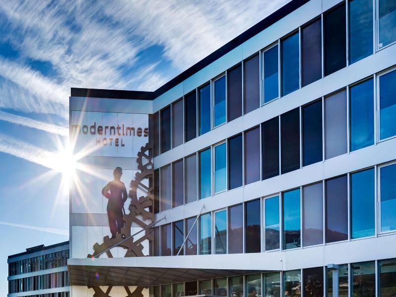 Modern Times Hotel Vevey image