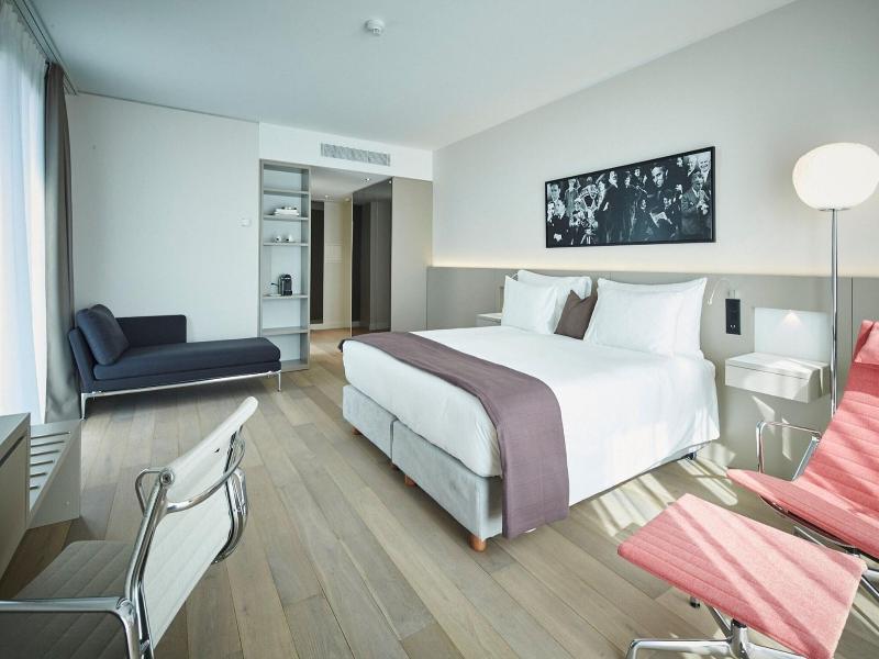 Modern Times Hotel Vevey image