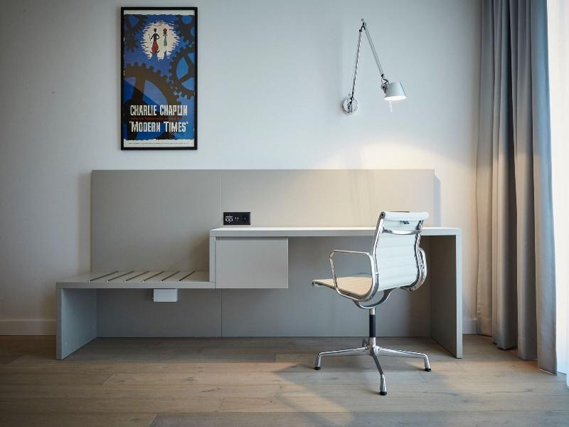 Modern Times Hotel Vevey image