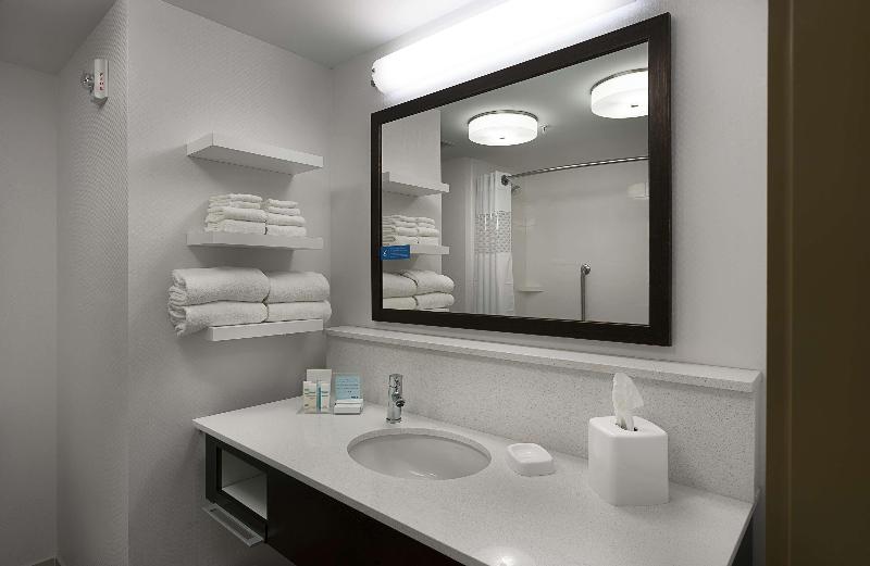 Hampton Inn & Suites Fort Mill image