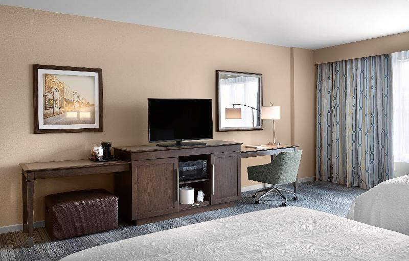 Hampton Inn & Suites Fort Mill image