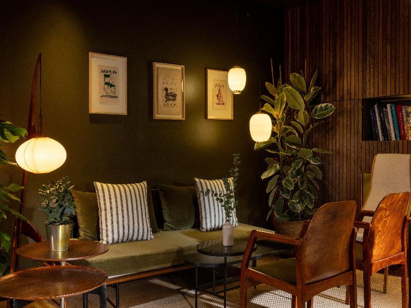Coq Hotel (Community of Quality) image