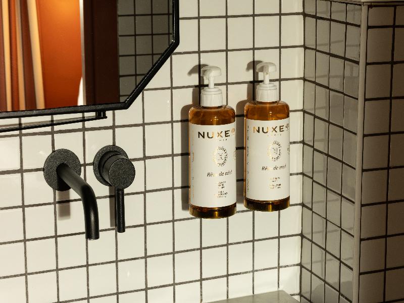 Coq Hotel (Community of Quality) image