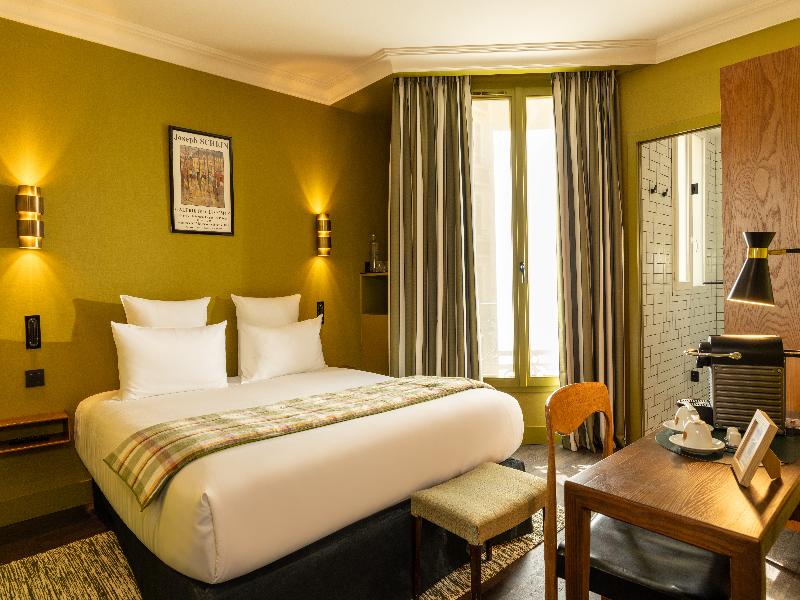 Coq Hotel (Community of Quality) image