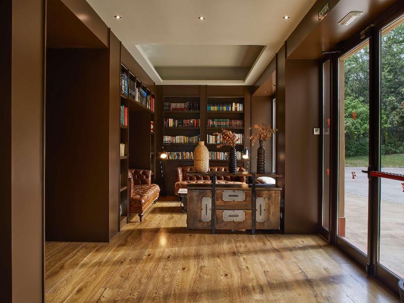 Hotel Mas Salagros EcoResort & Aire Ancient Baths image