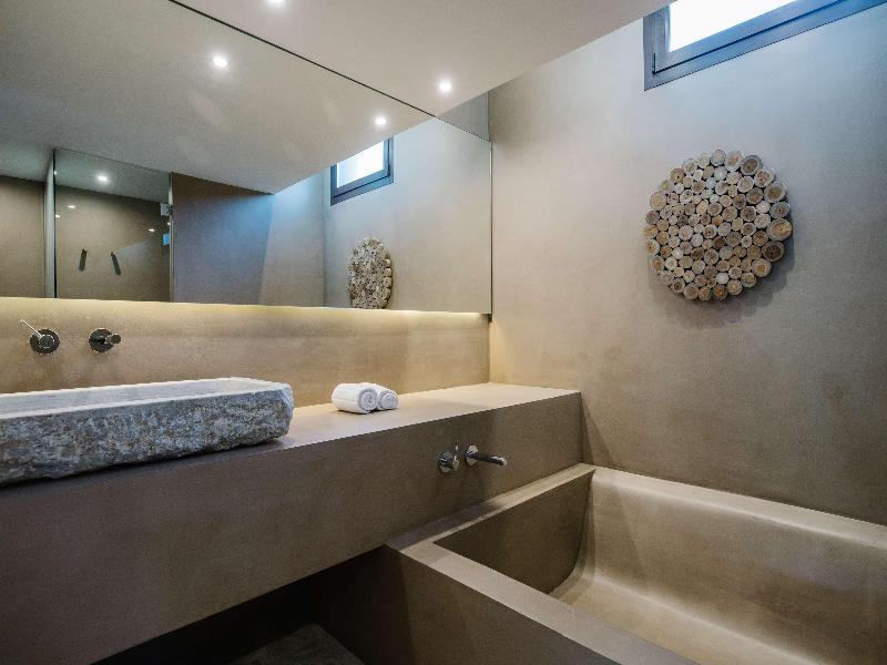 Hotel Mas Salagros EcoResort & Aire Ancient Baths image