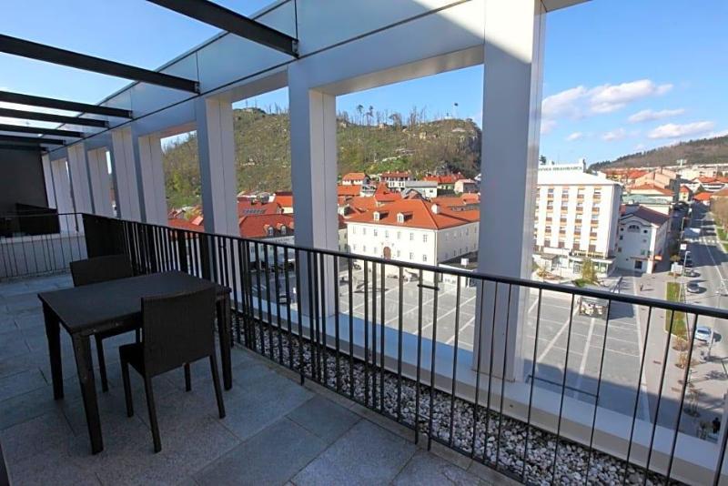 Hotel Kras image