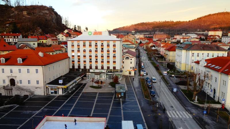Hotel Kras image