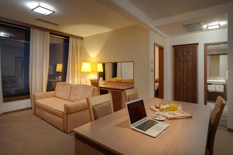 Hotel Kras image