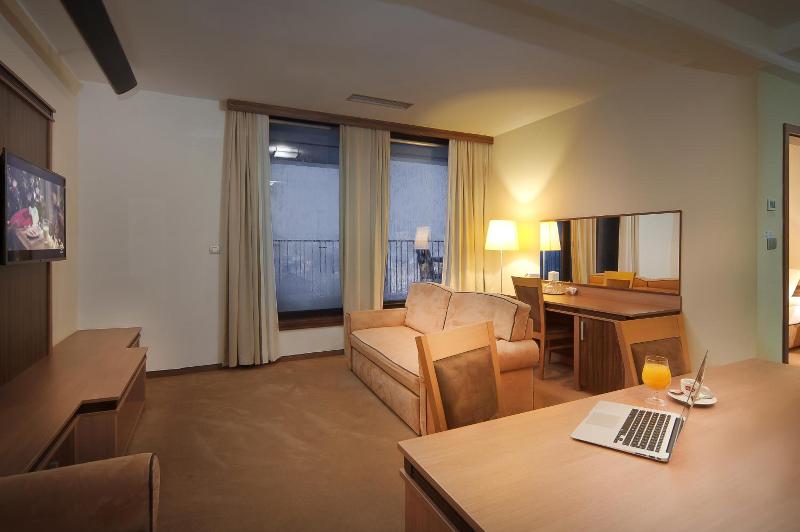 Hotel Kras image