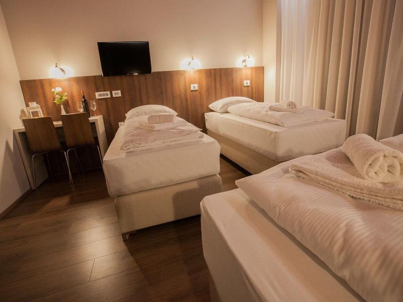 Hotel Center image