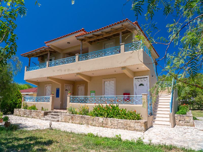 Aggelina's Apartments image