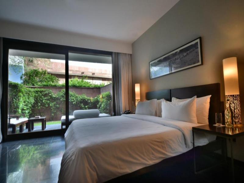 Hotel Raas image