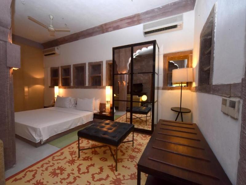 Hotel Raas image
