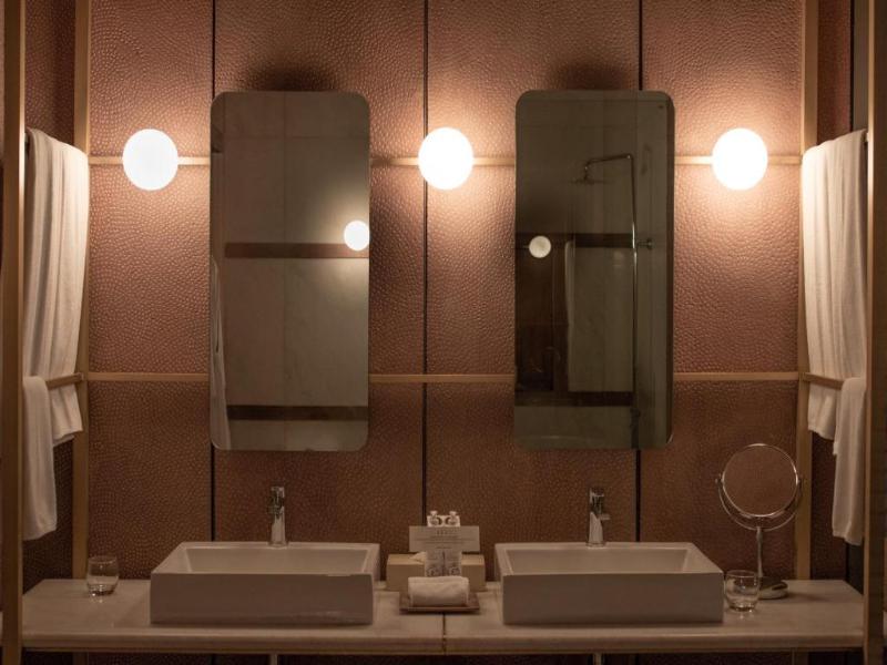 Hotel Raas image