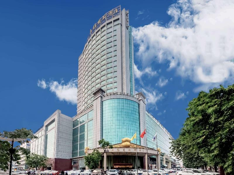 Days Hotel & Suites By Wyndham Jiaozuo image