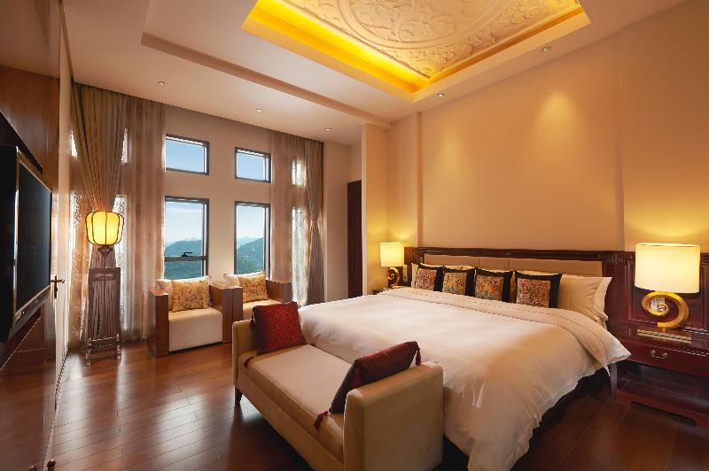 Radisson Blu Hotel Liuzhou image