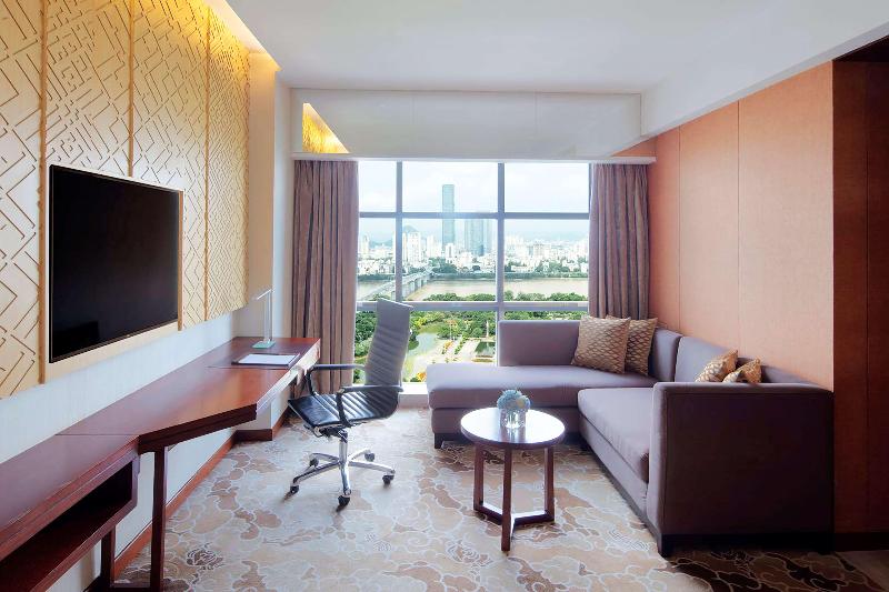 Radisson Blu Hotel Liuzhou image