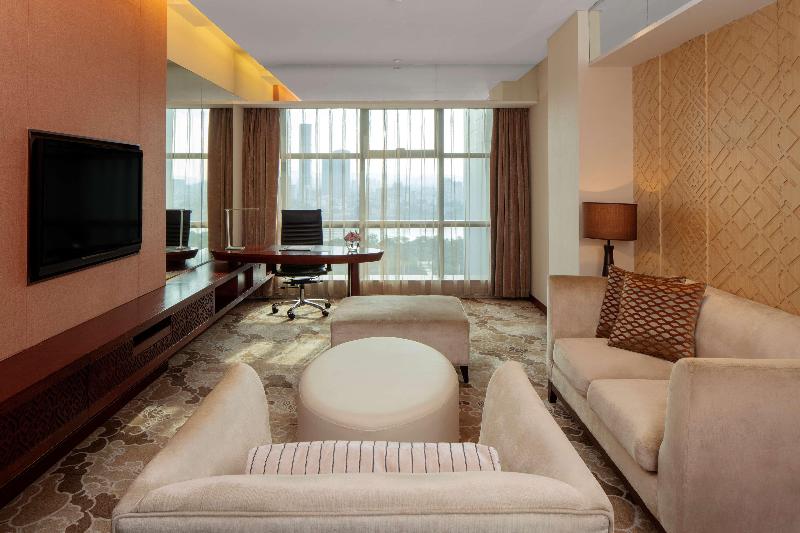 Radisson Blu Hotel Liuzhou image