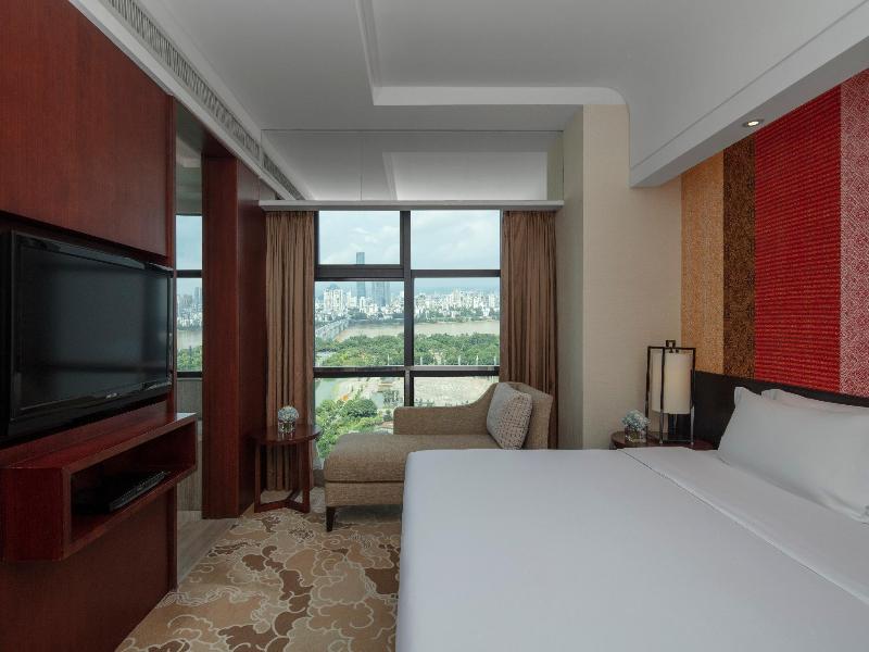 Radisson Blu Hotel Liuzhou image