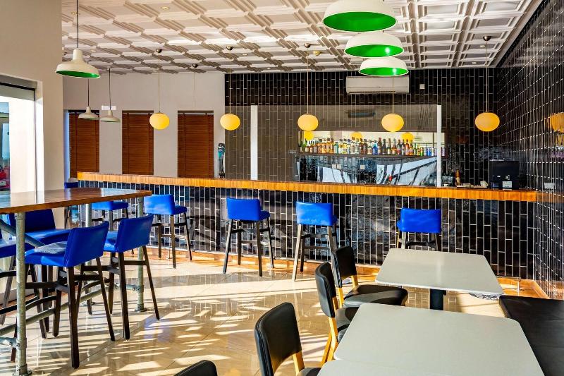 Park Inn By Radisson Hotel & Residence Duqm image