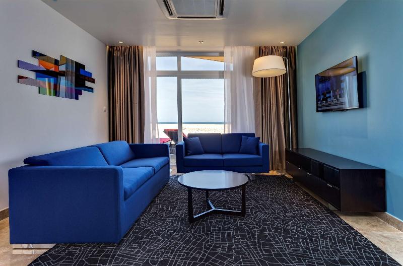Park Inn By Radisson Hotel & Residence Duqm image