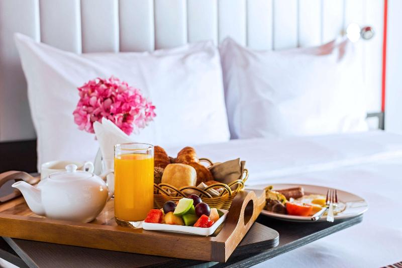 Park Inn By Radisson Hotel & Residence Duqm image