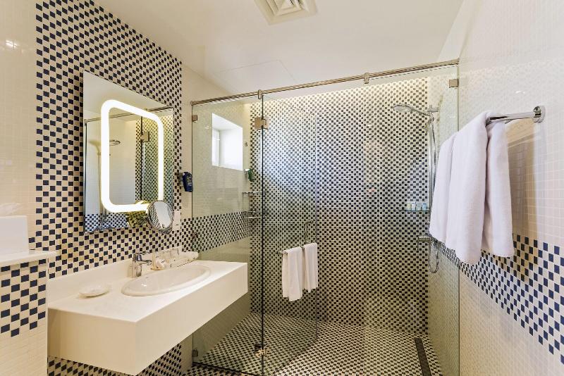 Park Inn By Radisson Hotel & Residence Duqm image