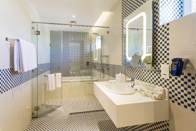 Park Inn By Radisson Hotel & Residence Duqm image