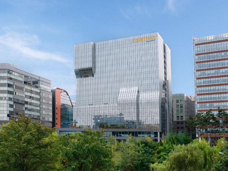 Courtyard Seoul Pangyo image