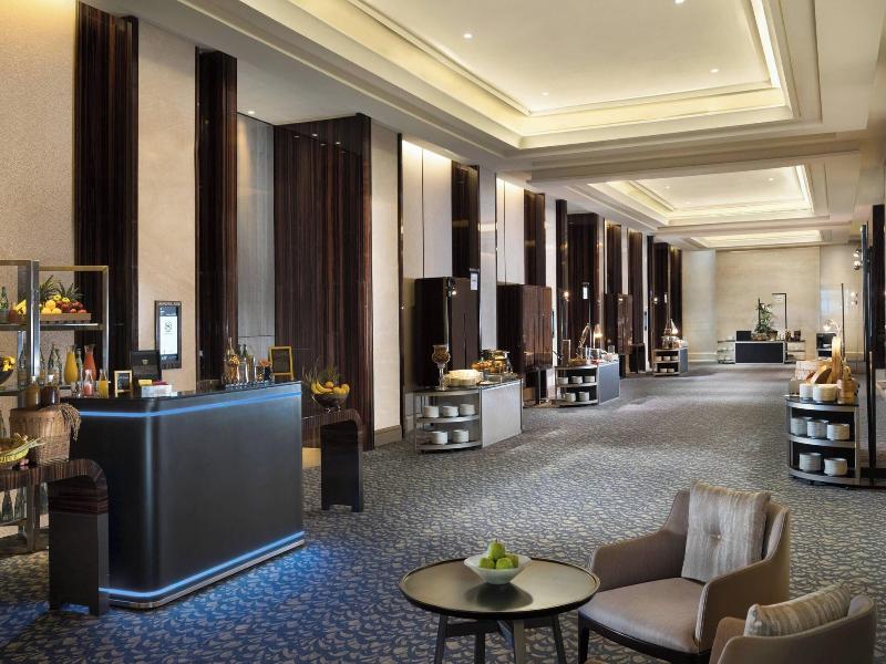 Sheraton Jakarta Gandaria City Hotel image