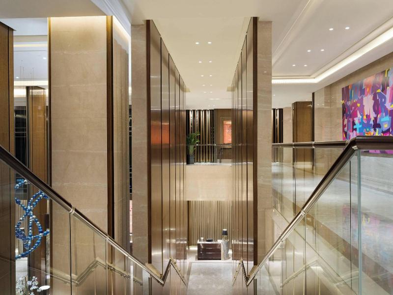Sheraton Jakarta Gandaria City Hotel image