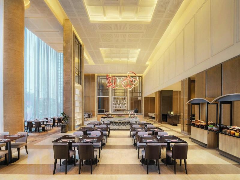 Sheraton Jakarta Gandaria City Hotel image