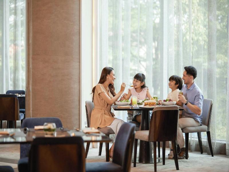 Sheraton Jakarta Gandaria City Hotel image