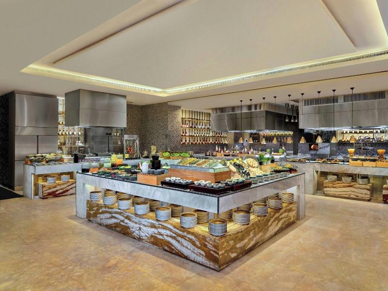 Sheraton Jakarta Gandaria City Hotel image